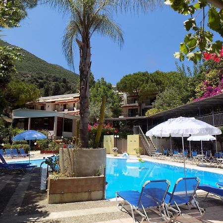 Lefkas Blue Hotel Nikiana Exteriör bild