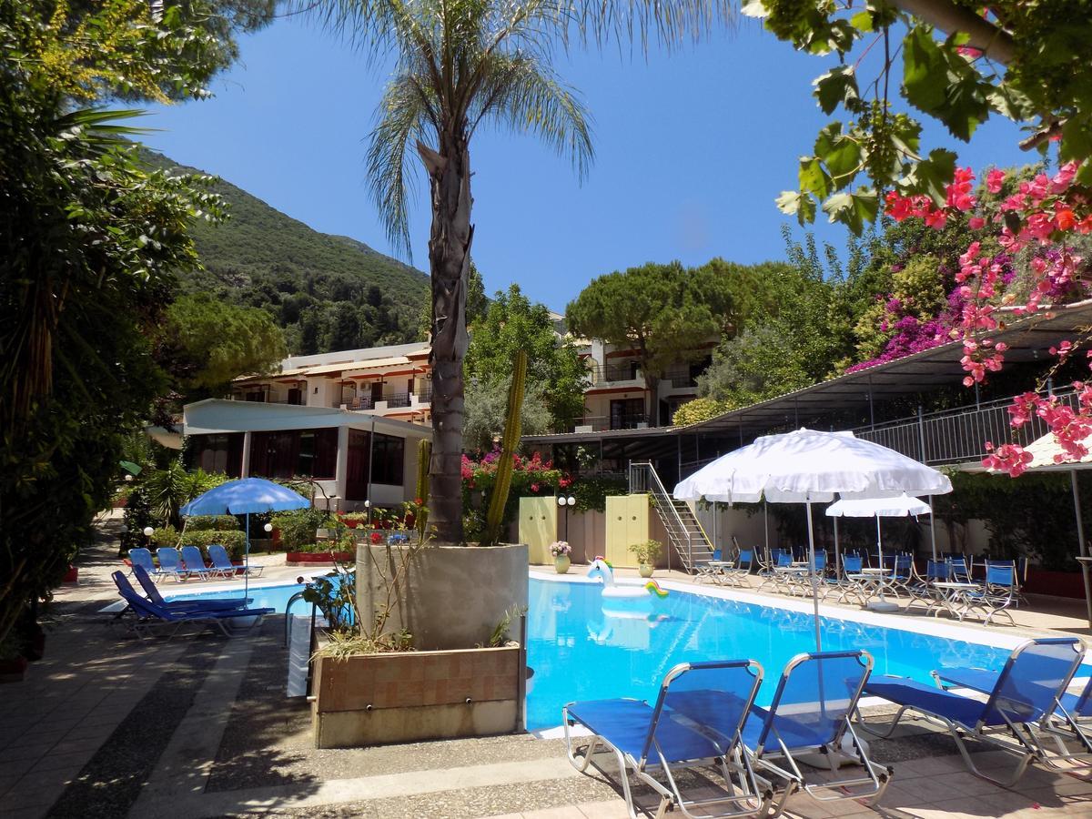 Lefkas Blue Hotel Nikiana Exteriör bild