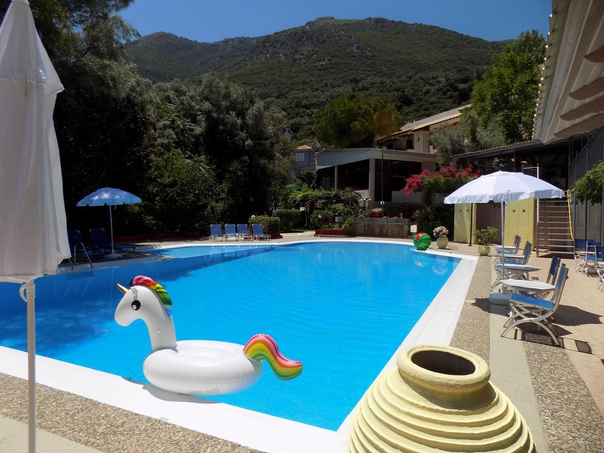 Lefkas Blue Hotel Nikiana Exteriör bild