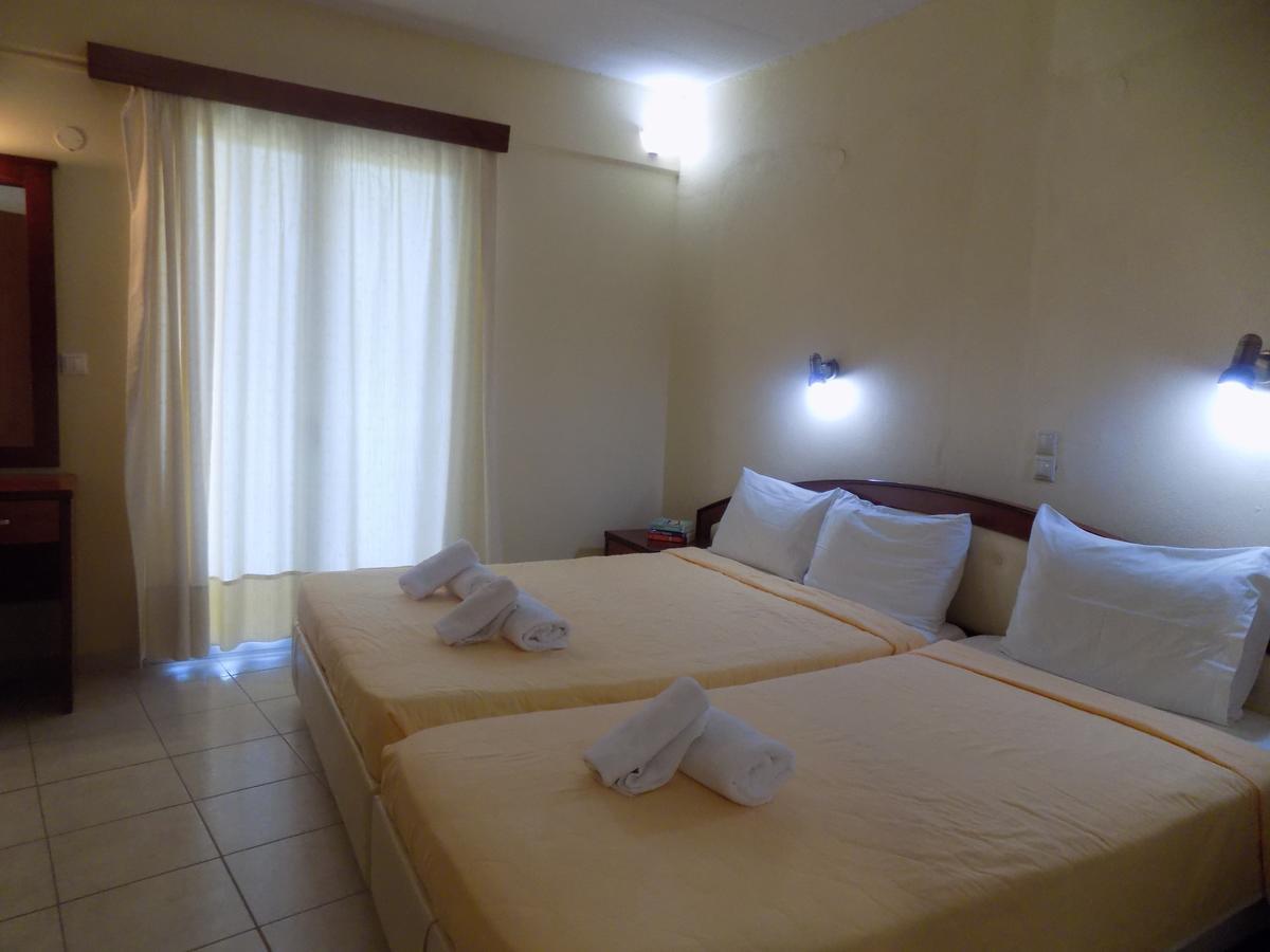 Lefkas Blue Hotel Nikiana Exteriör bild
